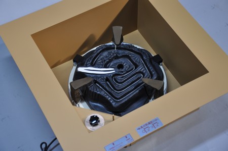 電熱式炉壇